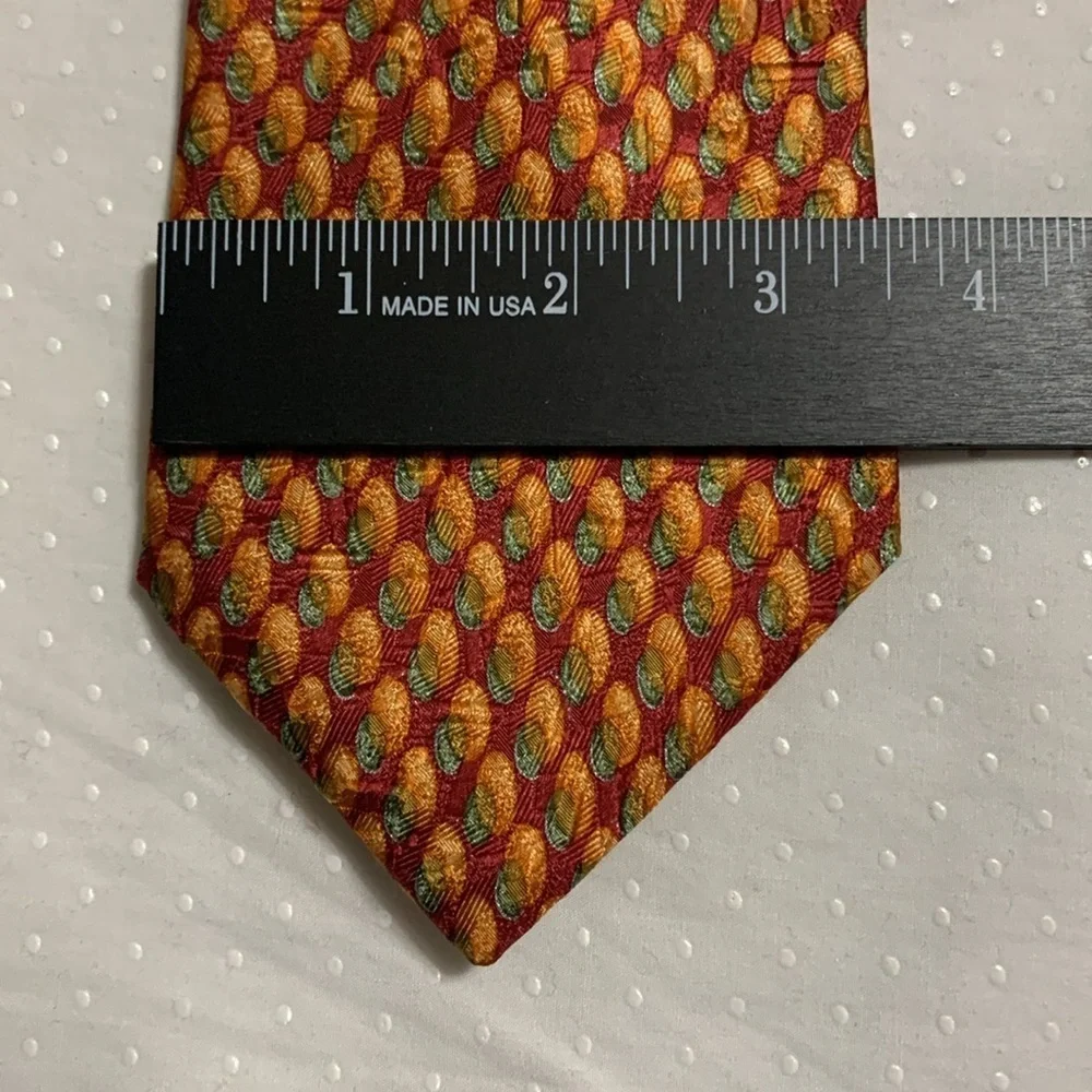 Ermenegildo Zegna Elegant 100% Silk Men's Tie